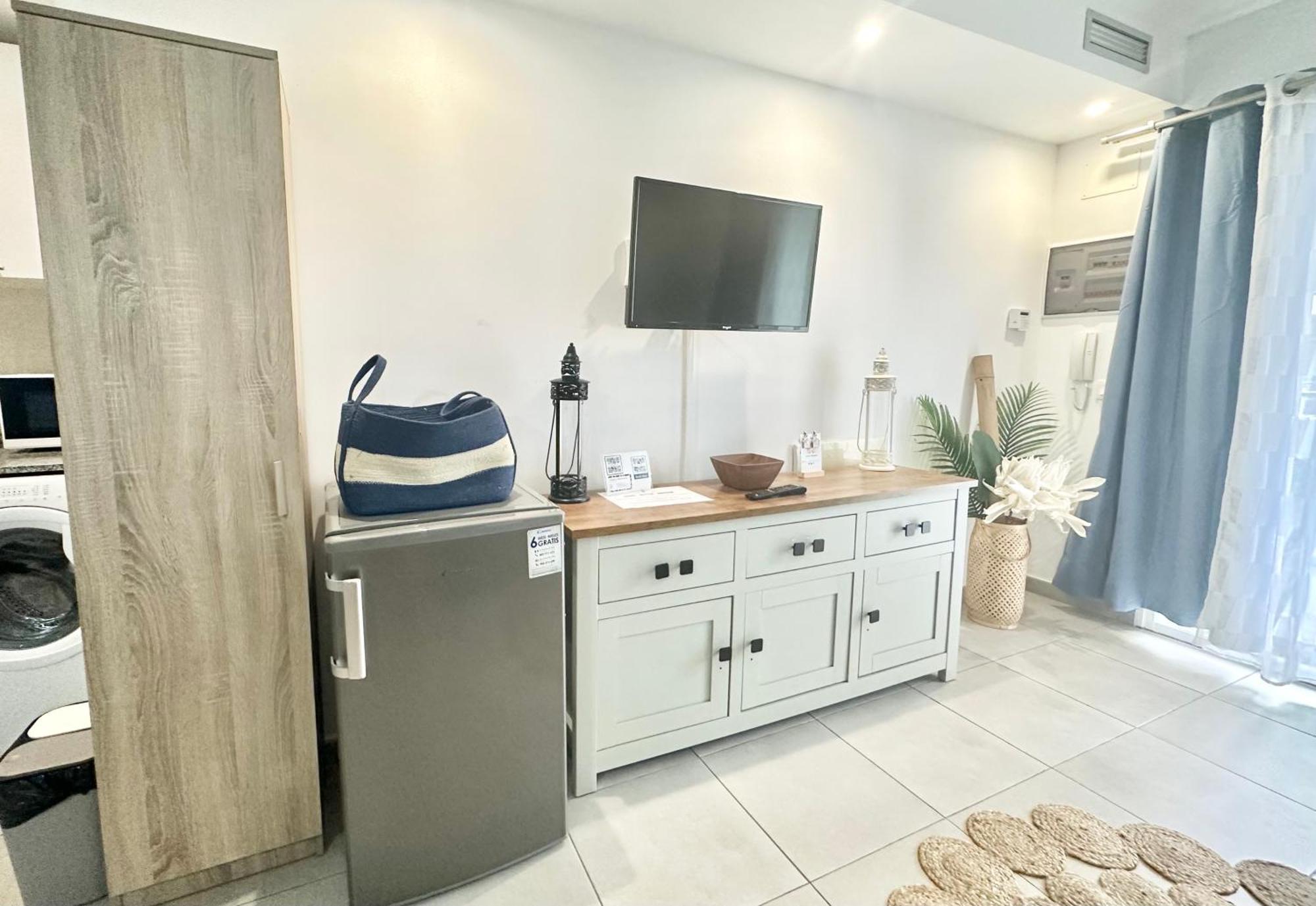 Basa Paradise - Piscina, Terraza, Wifi Y Parking Corralejo Exteriör bild